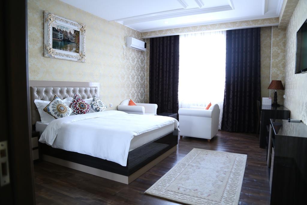 דושאנבה Sunrise Apartments מראה חיצוני תמונה