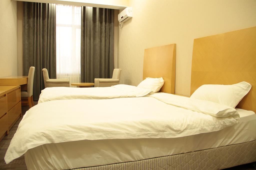 דושאנבה Sunrise Apartments מראה חיצוני תמונה